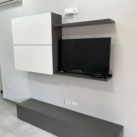 Donnarumma Apartment *