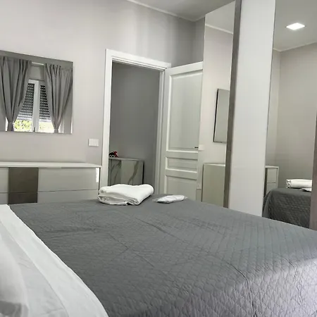 Donnarumma Apartment *